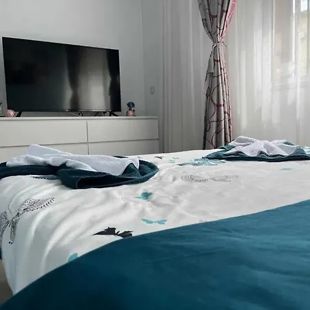 Apartament 2 *